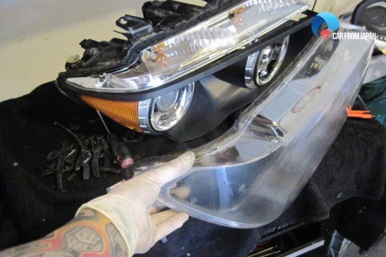 Como Limpar os Faróis por Dentro de Forma Simples e Eficaz