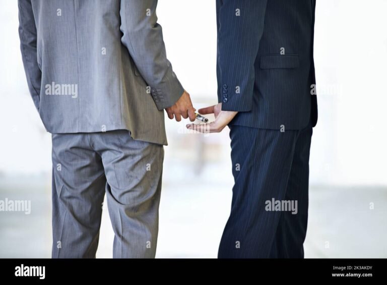 Pagamento Por Fora Gera Dano Moral Entenda as Consequências Legais