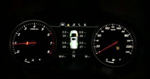 painel de velocimetro e odometro de carro