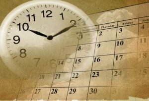 relogio e calendario simbolizando passagem do tempo